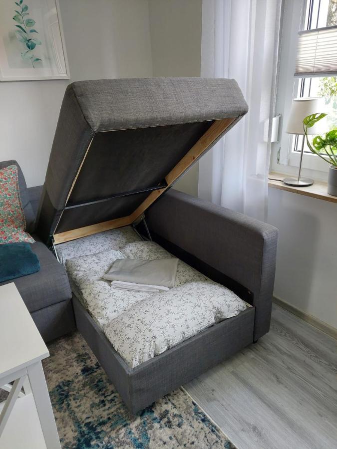 Gemuetliches, Voll Ausgestattetes Apartment ハレ エクステリア 写真