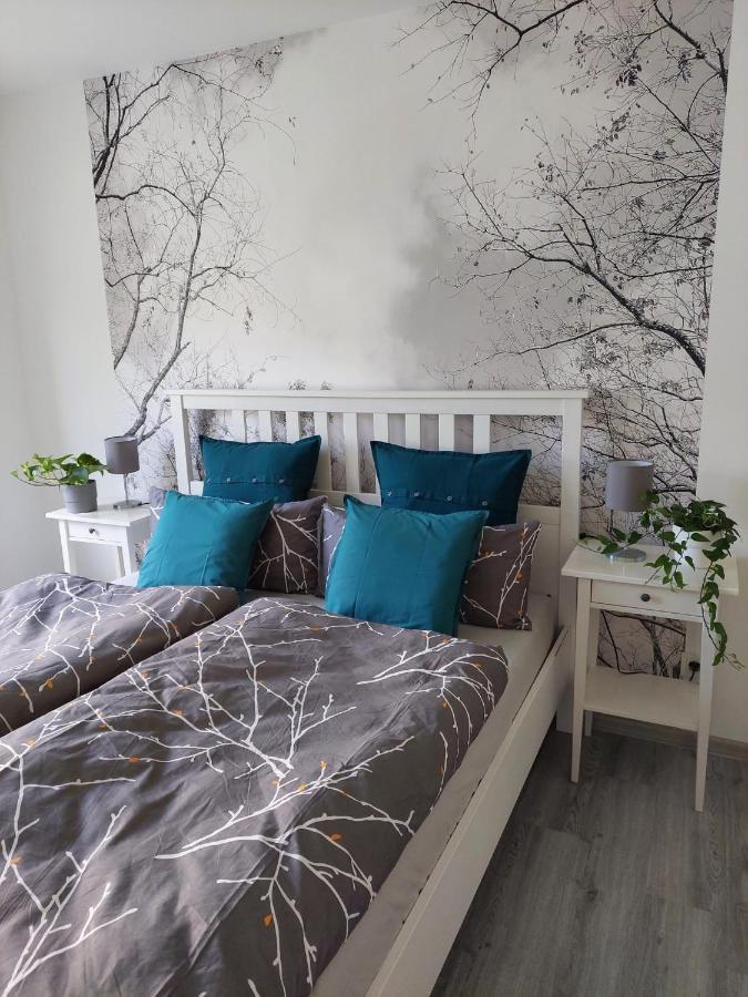 Gemuetliches, Voll Ausgestattetes Apartment ハレ エクステリア 写真