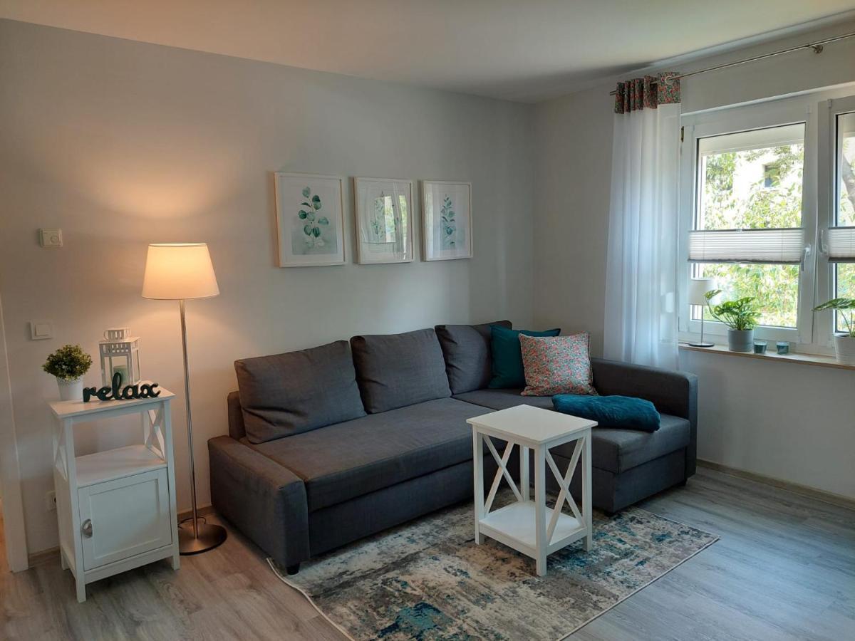 Gemuetliches, Voll Ausgestattetes Apartment ハレ エクステリア 写真
