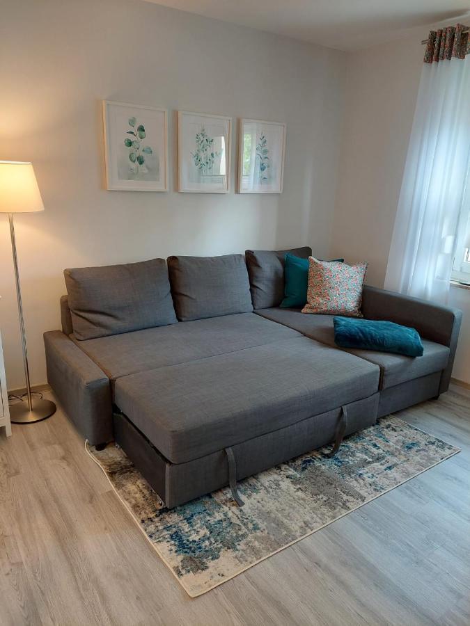 Gemuetliches, Voll Ausgestattetes Apartment ハレ エクステリア 写真